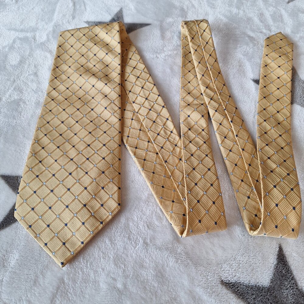 Nautica 100% Silk Tie Men's Necktie Gold Blue Geometric Pattern Wedding Party